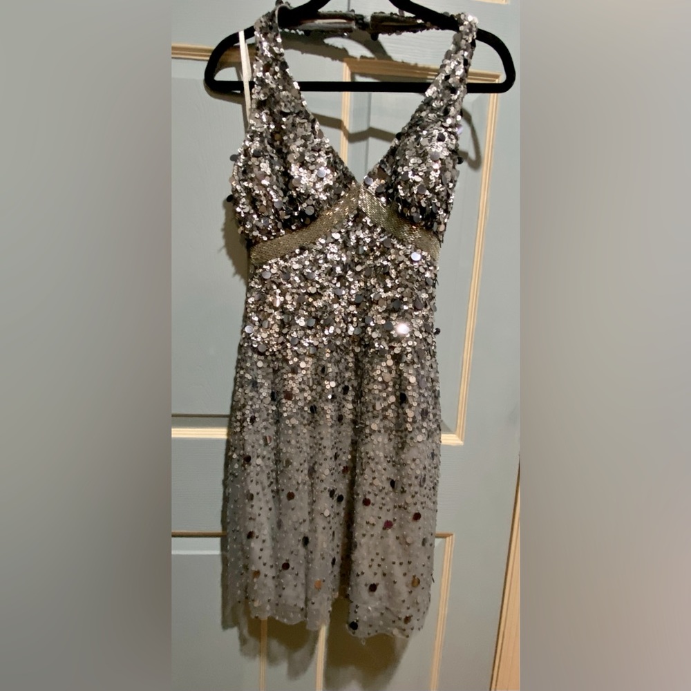 Silver Sequin Adrianna Pappel Cocktail Dress size 8